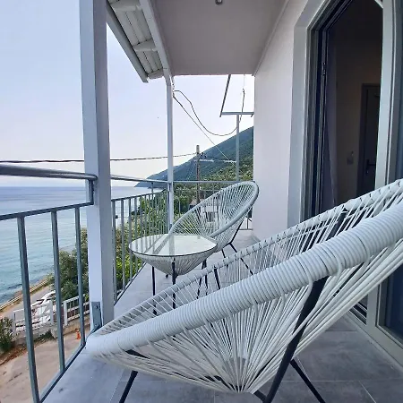 Ponti Bay