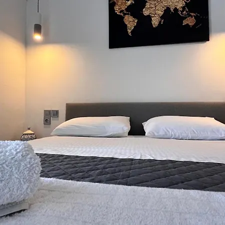 Ponti Bay فاسيليكي