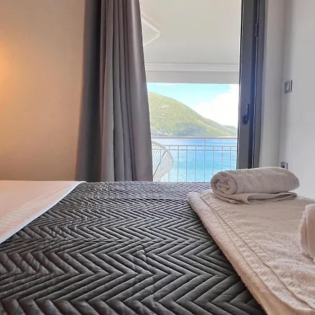 アパート Ponti Bay ヴァシリキ