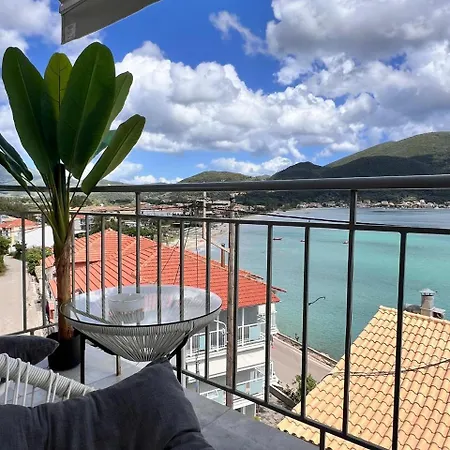 Ponti Bay * فاسيليكي