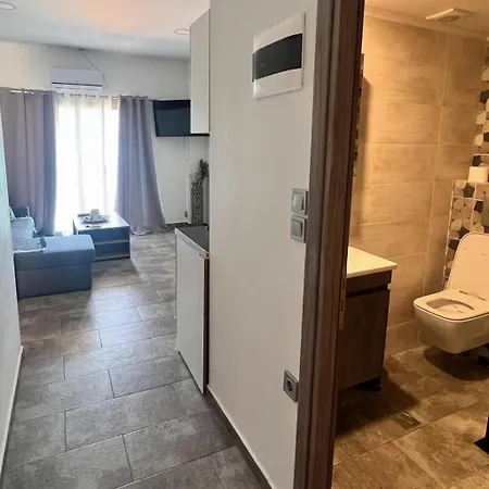 Ponti Bay * فاسيليكي