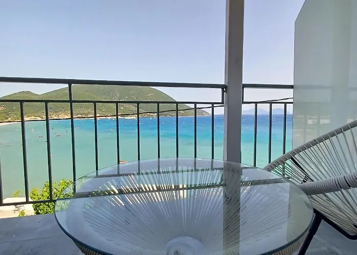 Ponti Bay Vasiliki